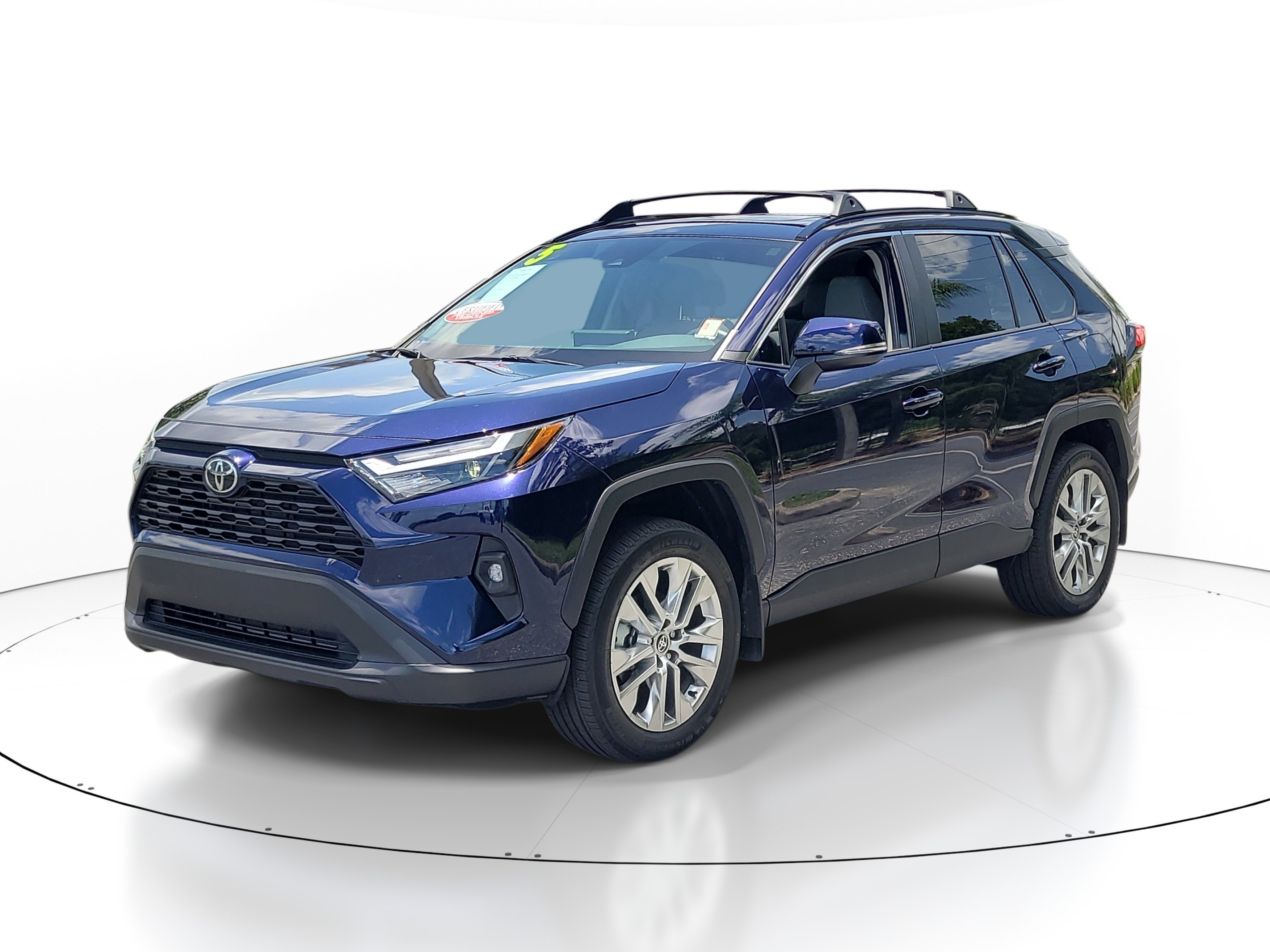 Used 2025 Blueprint Toyota XLE Premium image 3