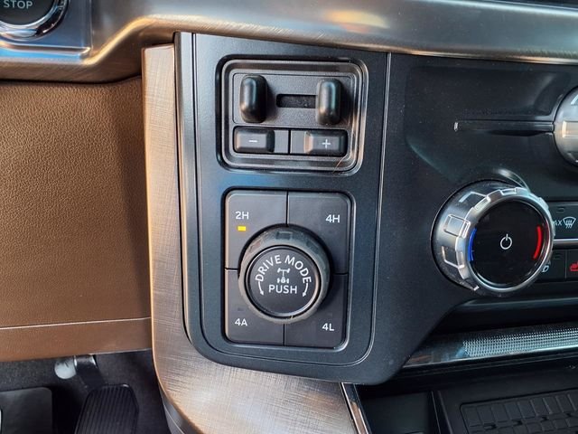 Used 2025 White Ford King Ranch image 14