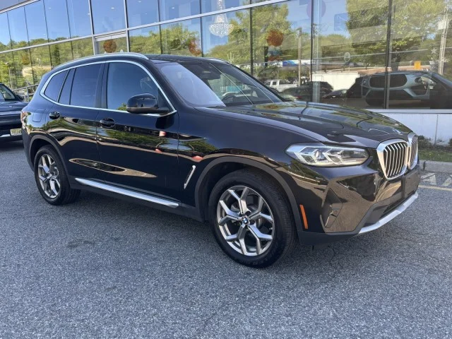 2022 BMW X3 xDrive30i's photo