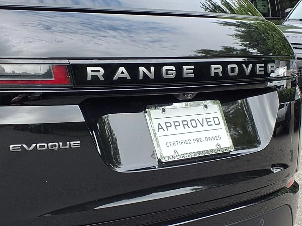Used 2026 Black Land Rover S image 19