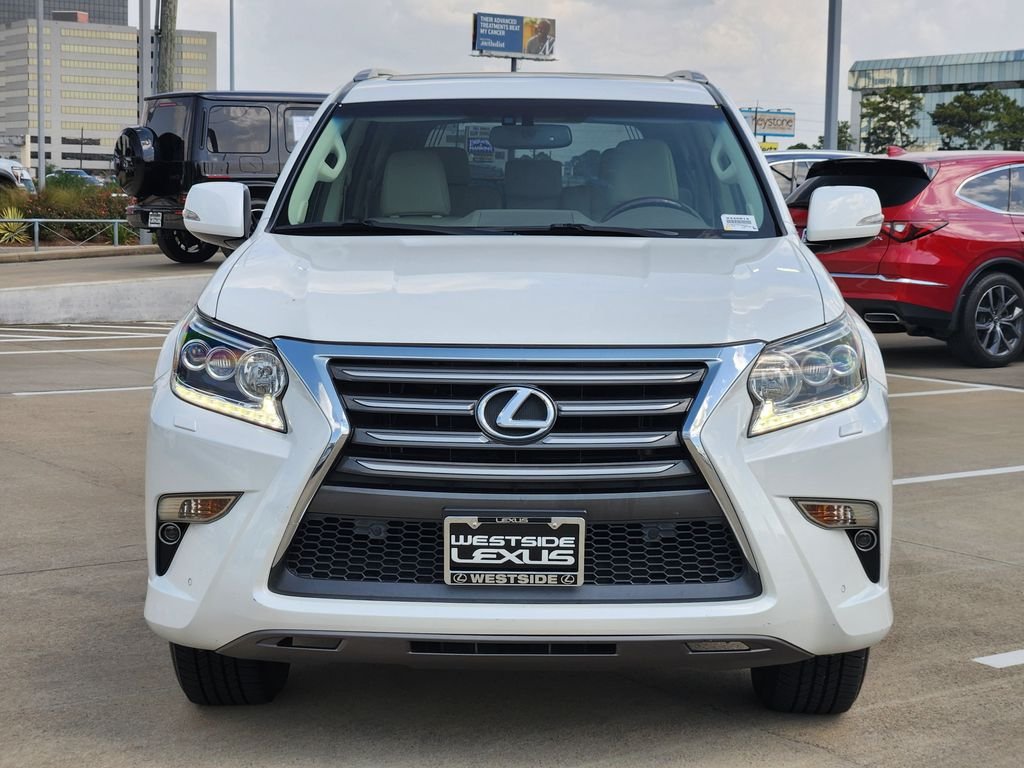Used 2015 Starfire Pearl Lexus 460 Luxury image 2