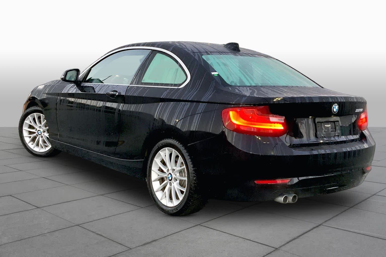 Used 2015 Alpine White BMW 228i image 11