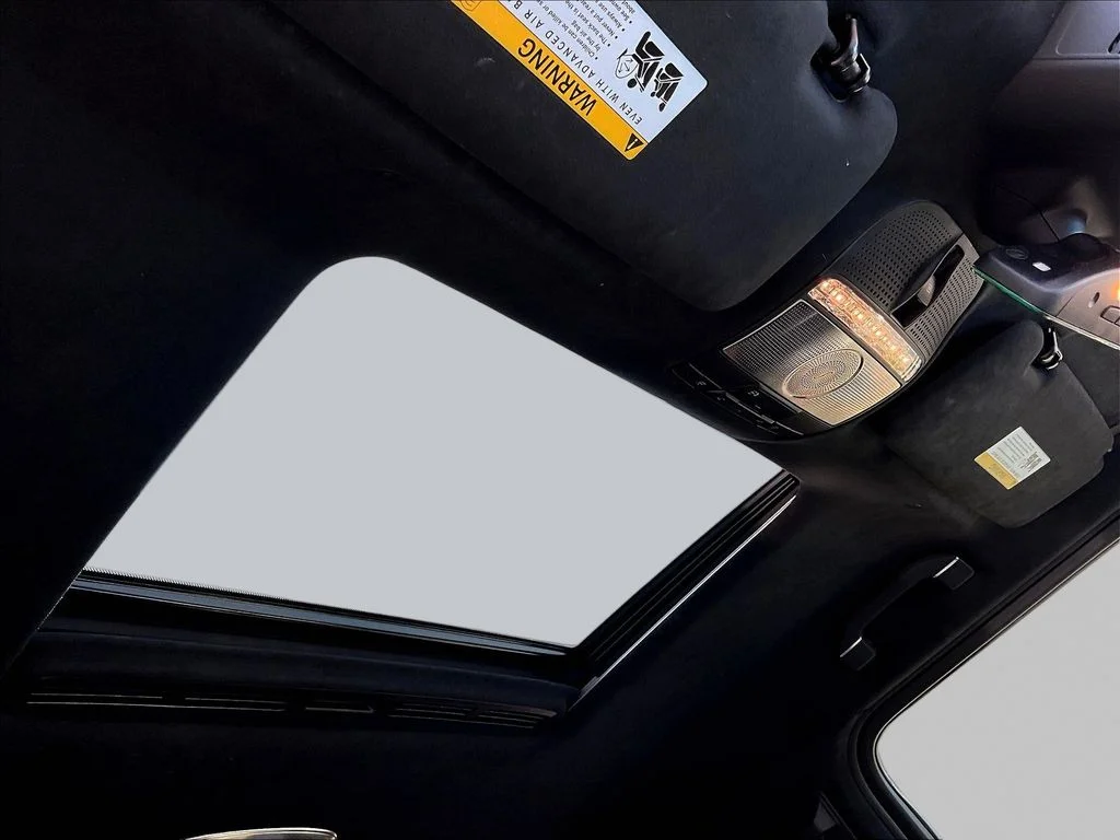 Used 2025  Mercedes-Benz G 580 image 26