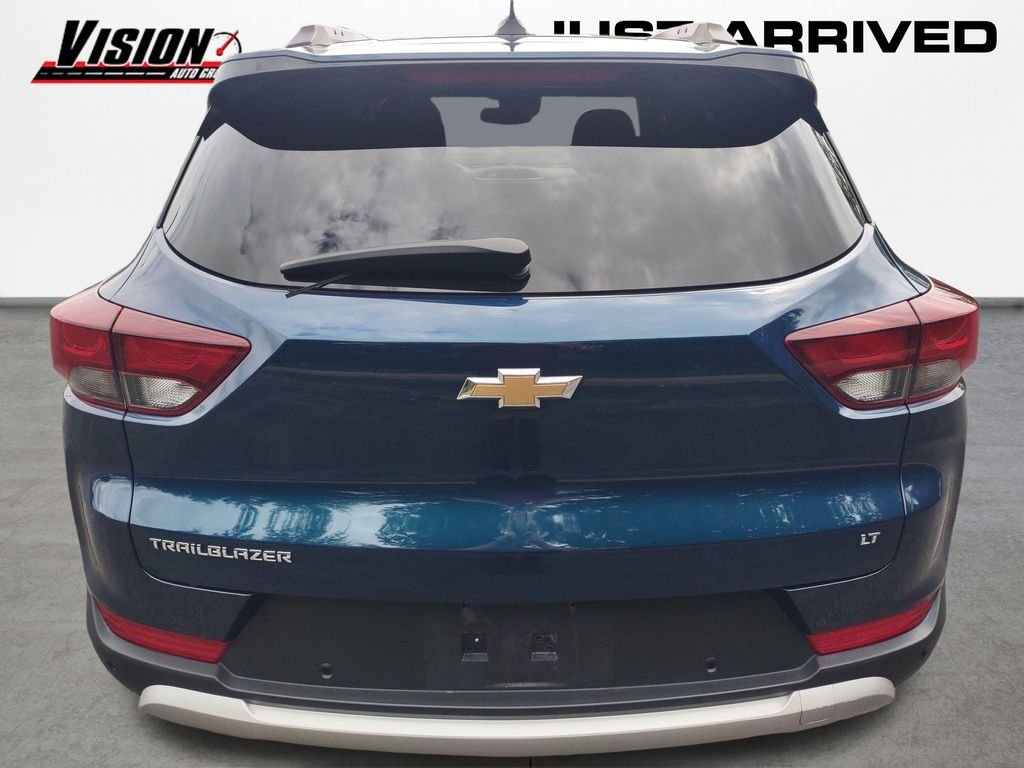 Used 2021 Blue Chevrolet LT image 4