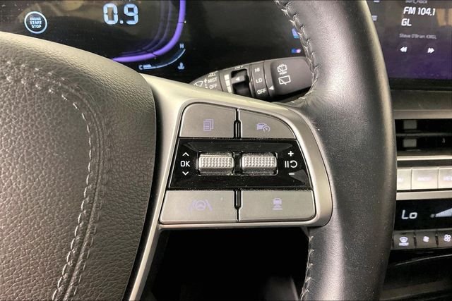 Used 2025 Black Kia S image 10
