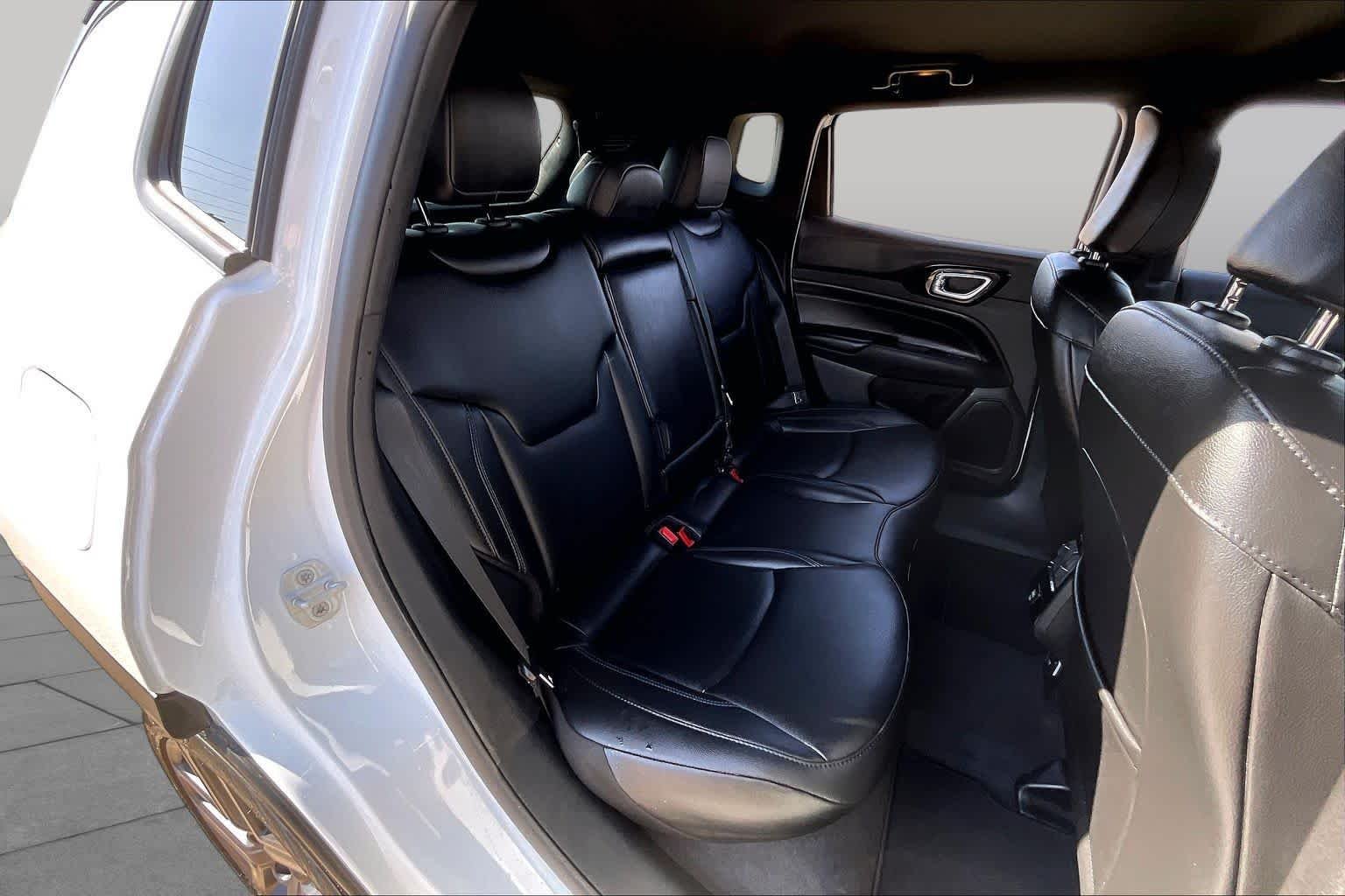 Used 2026 Bright White Clearcoat Jeep Limited Altitude image 18