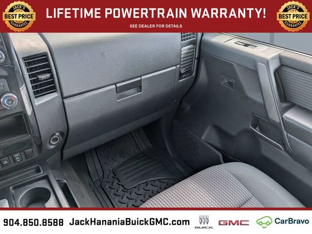 Used 2014 Black Nissan SV image 16