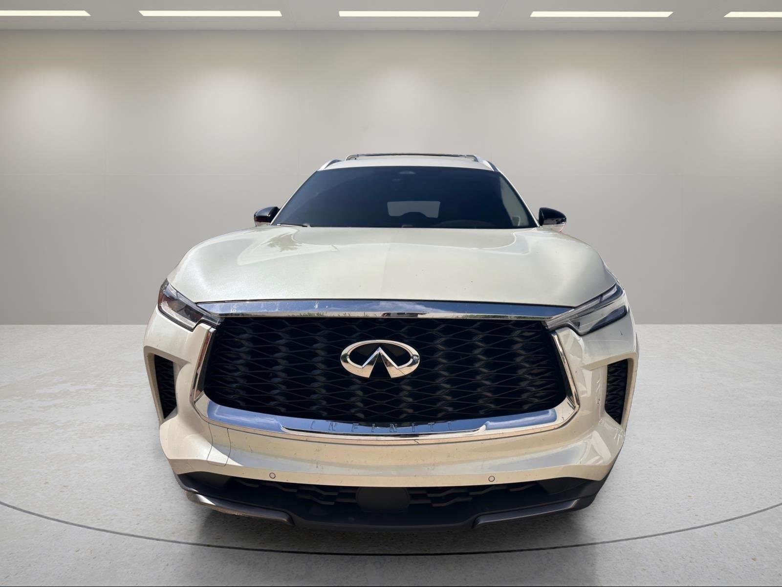 Used 2024 Majestic White INFINITI SENSORY image 7