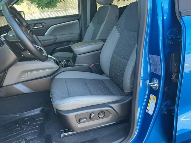 Used 2024 Glacier Blue Metallic Chevrolet ZR2 image 18