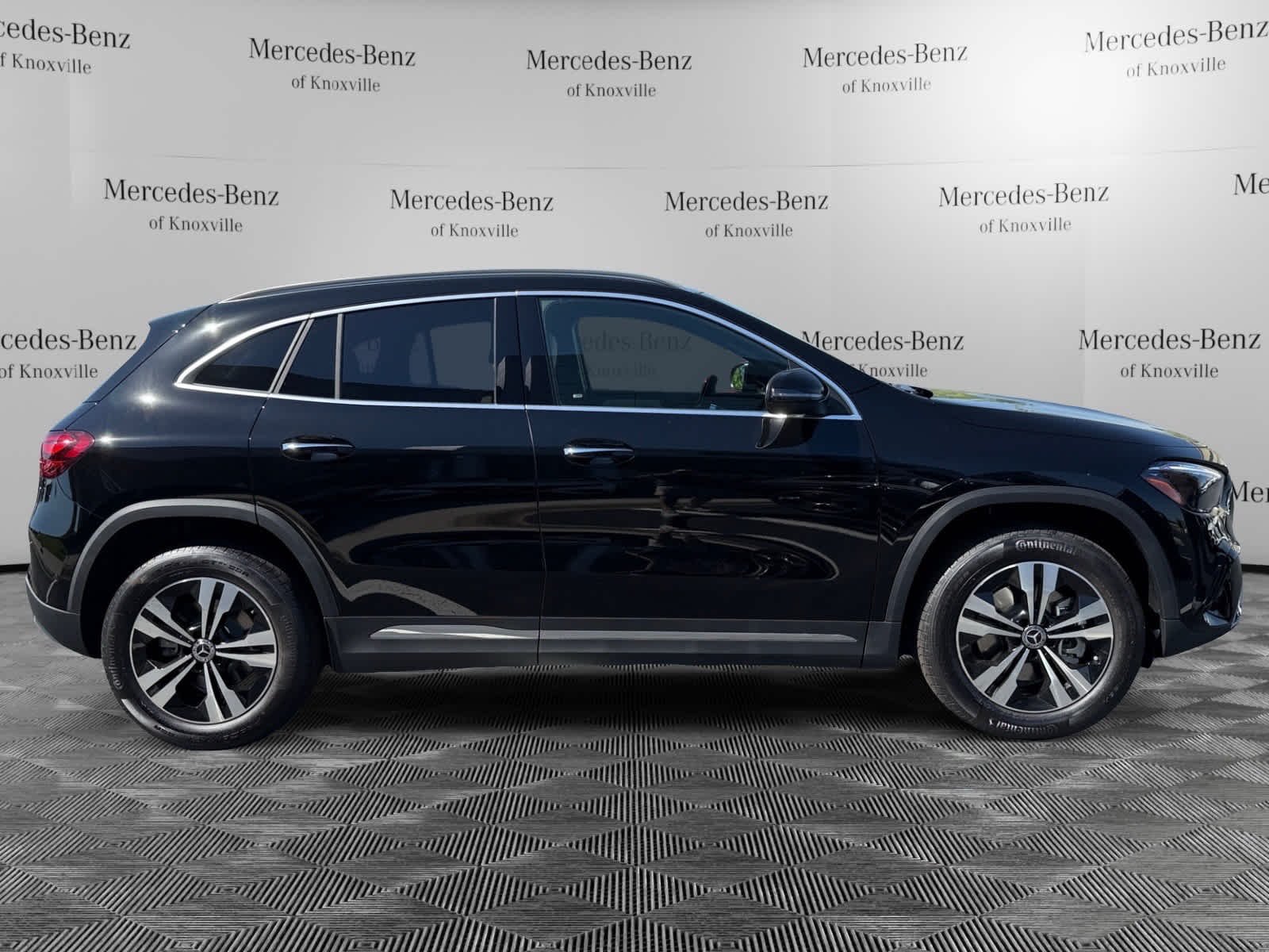 Used 2026 Night Black Mercedes-Benz GLA 250 image 6