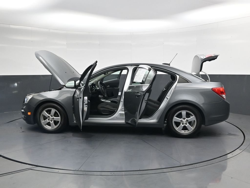 Used 2016 Silver Chevrolet 1LT image 48