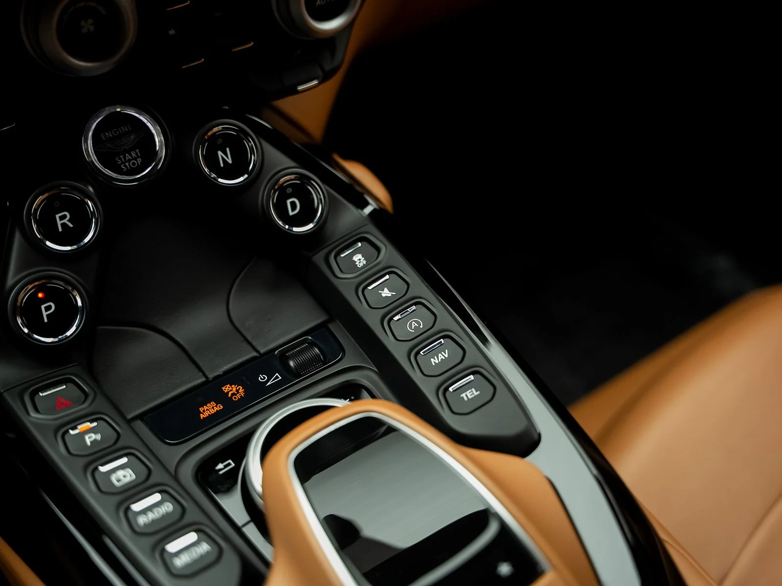 Used 2020 Red Aston Martin Base image 48