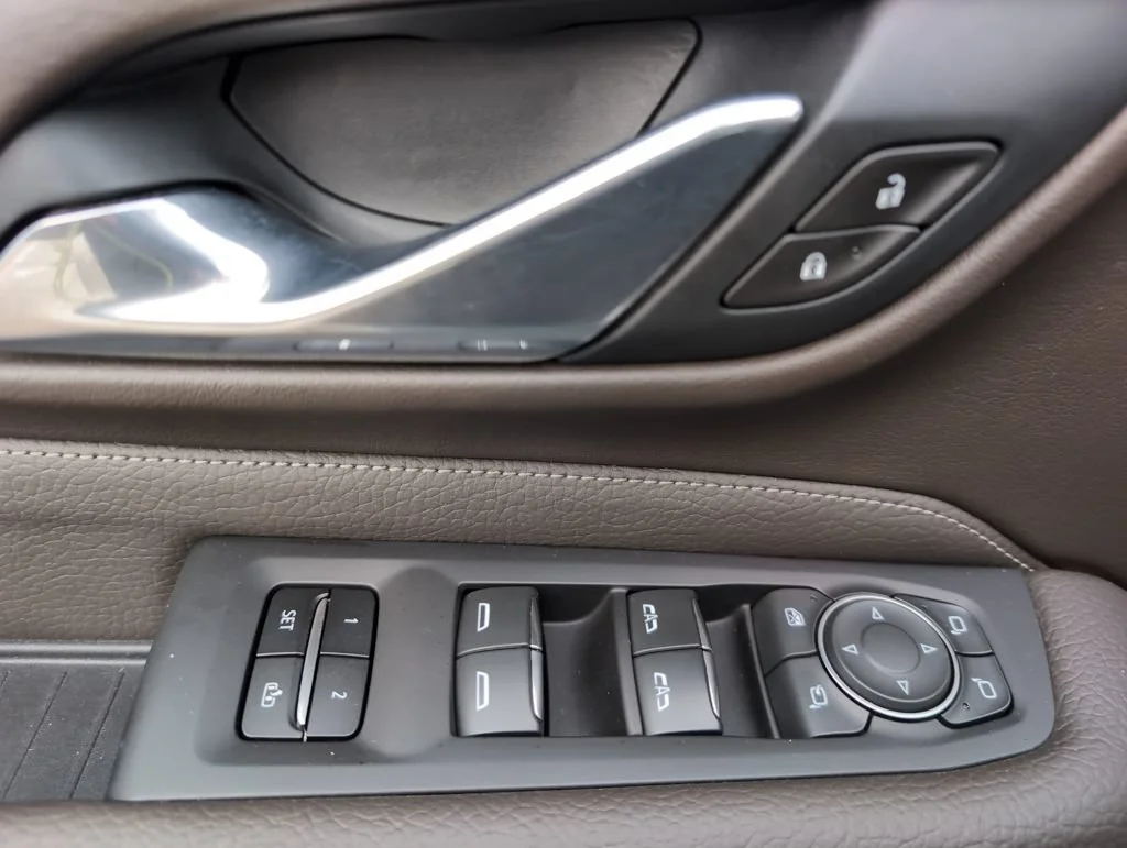 2021 GMC Yukon Denali - Photo 19