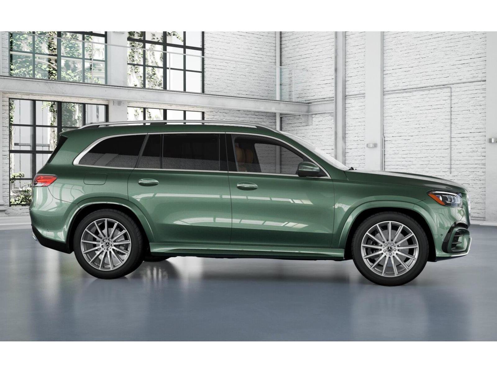 New 2026 MANUFAKTUR Ireland Mid Green Metallic Mercedes-Benz GLS 450 image 15