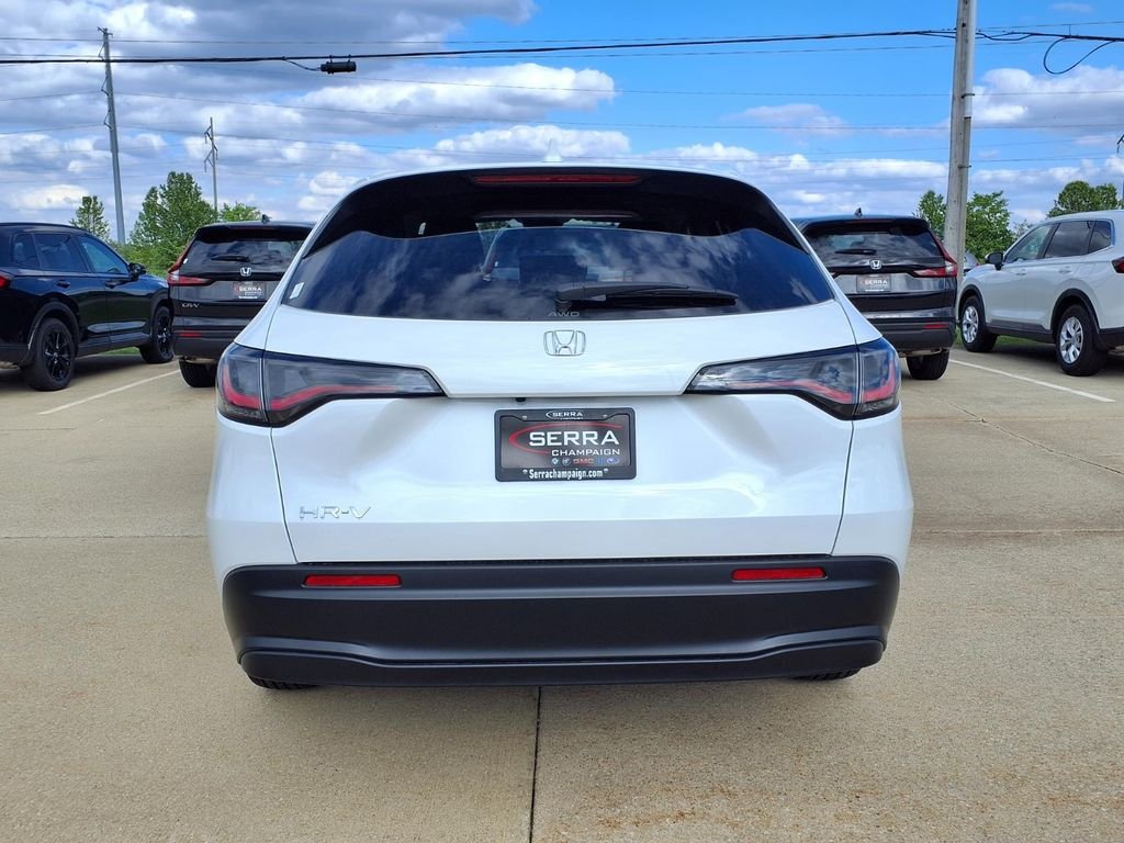 New 2027 Platinum White Pearl Honda LX image 16