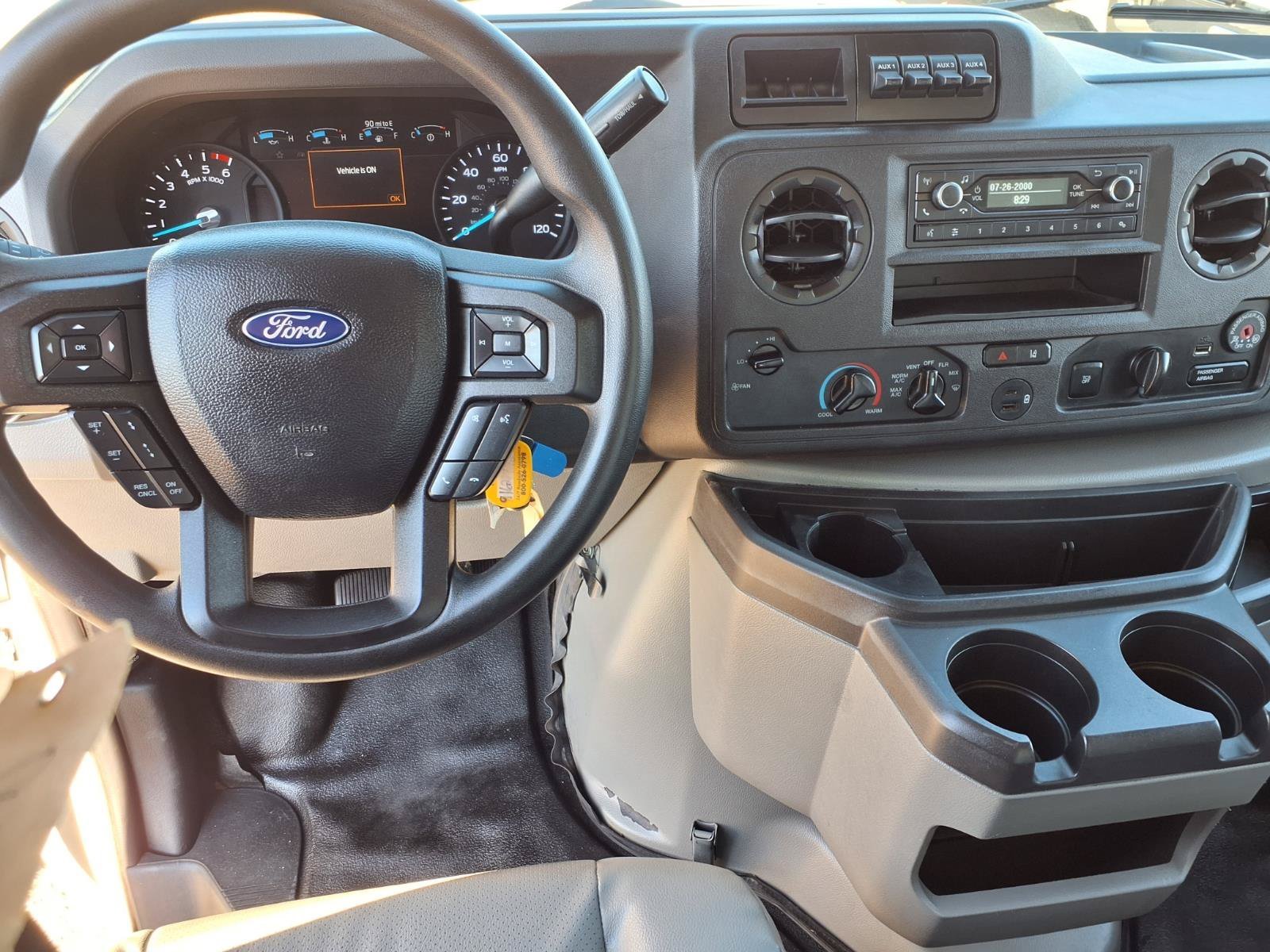 Used 2022 Oxford White Ford Base image 5