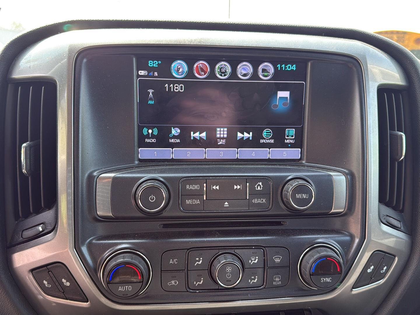 Used 2018 Graphite Metallic Chevrolet LT image 8