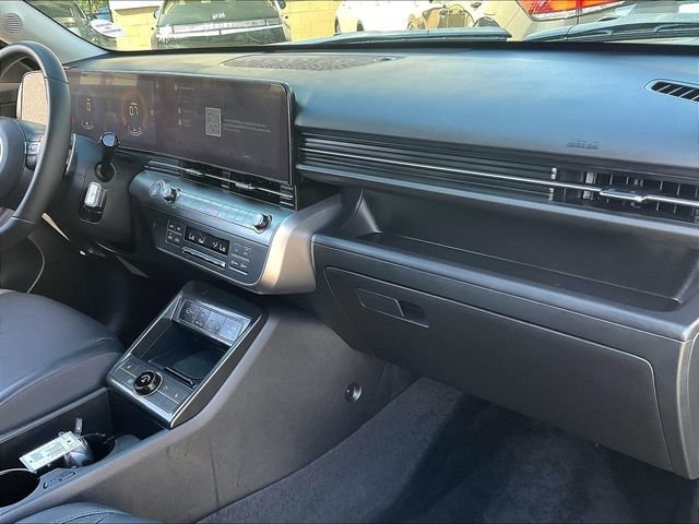 Used 2026 Abyss Black Hyundai SEL Premium image 14