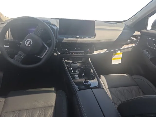 2026 Nissan Rogue Platinum - Photo 10