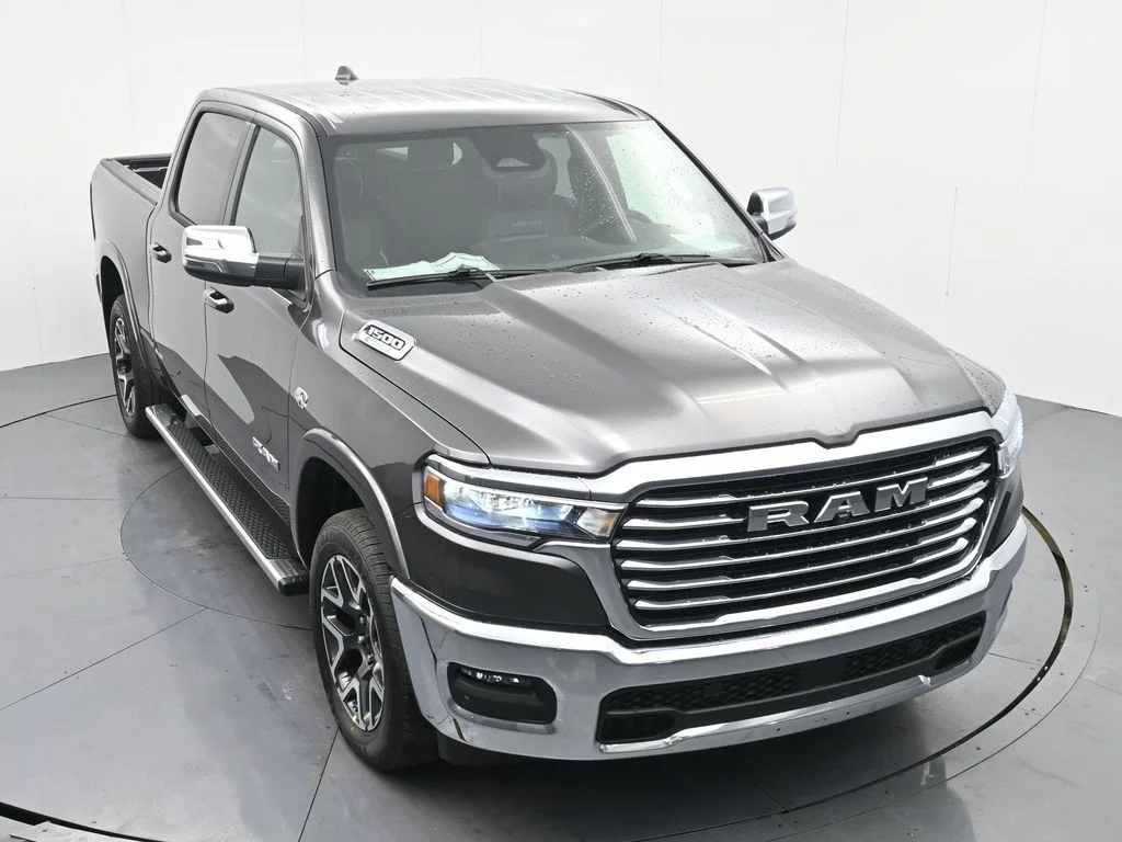 New 2026 Granite Crystal Metallic Clear-Coat Exterior Paint RAM Laramie image 24