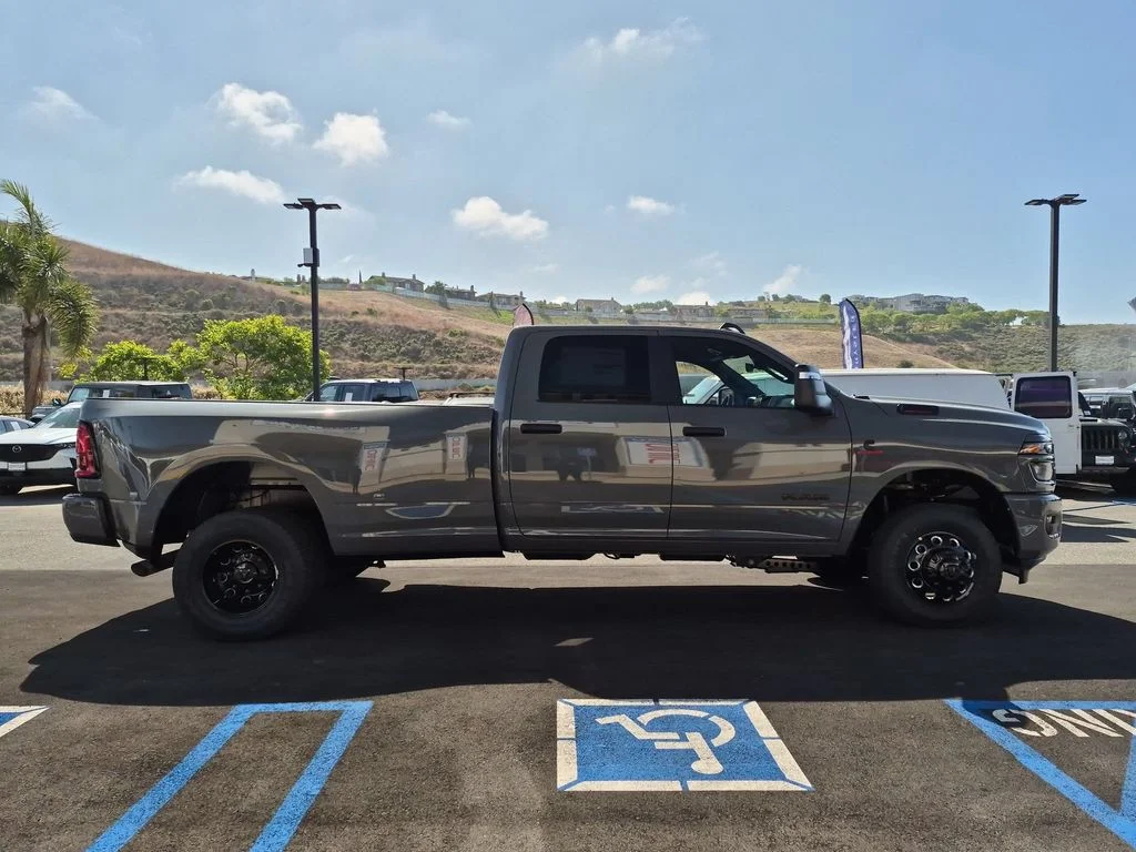 New 2026 Ceramic Gray Clearcoat RAM Big Horn image 4