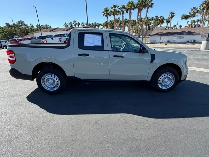Used 2025 Desert Sand Ford XL image 2