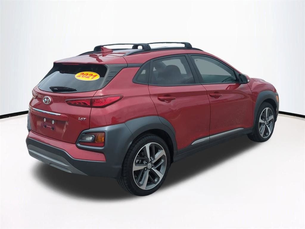 Used 2021 Red Hyundai Ultimate image 5