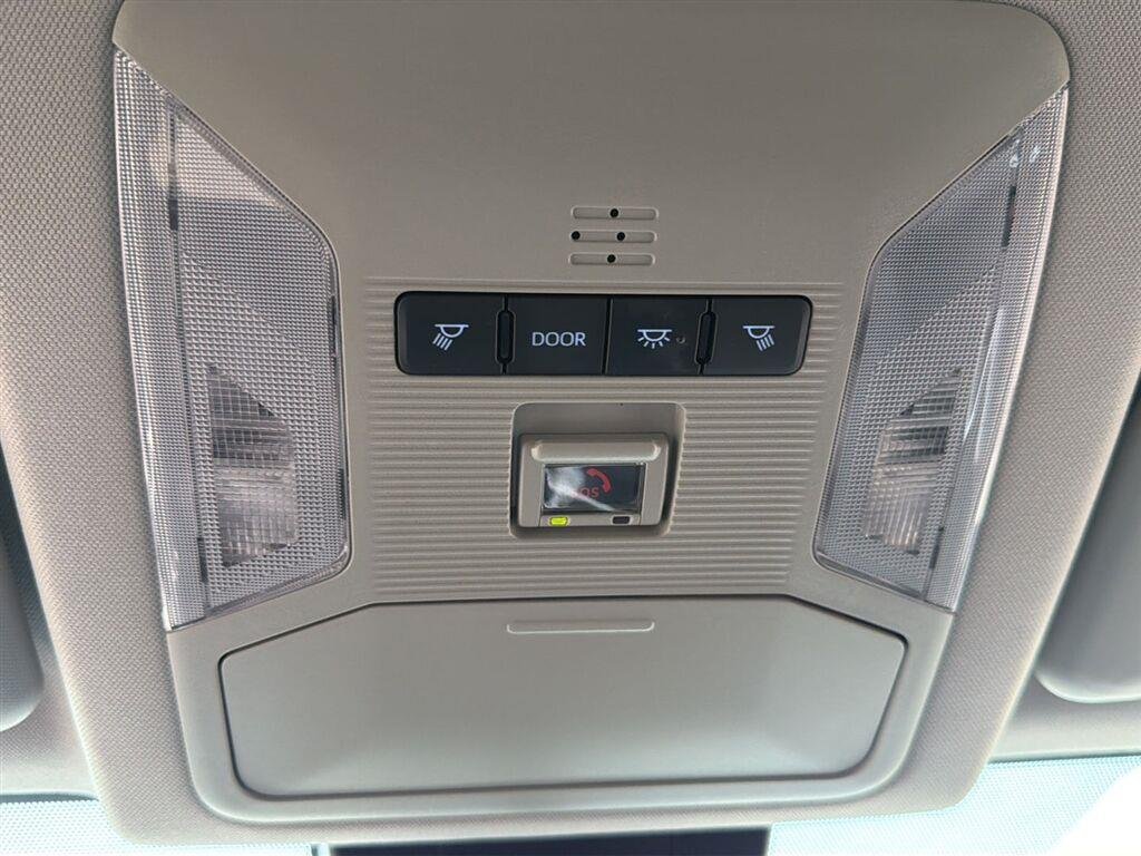 Used 2022 Magnetic Gray Metallic Toyota LE image 19