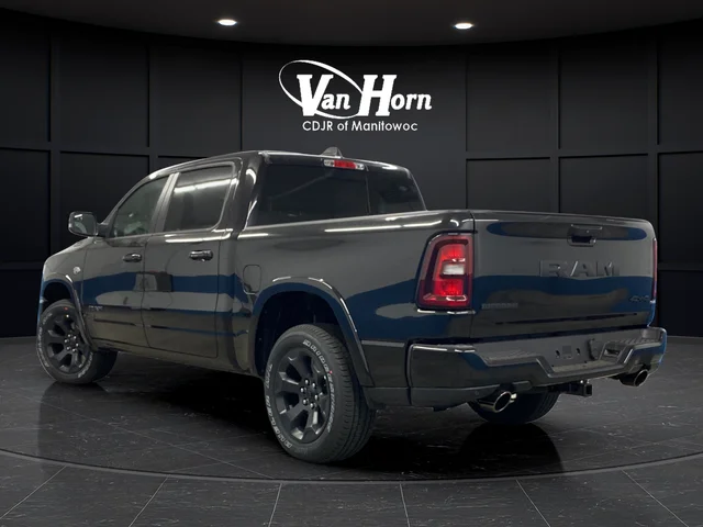 New 2026 Diamond Black Crystal Pearl-Coat Exterior Paint RAM Big Horn/Lone Star image 5
