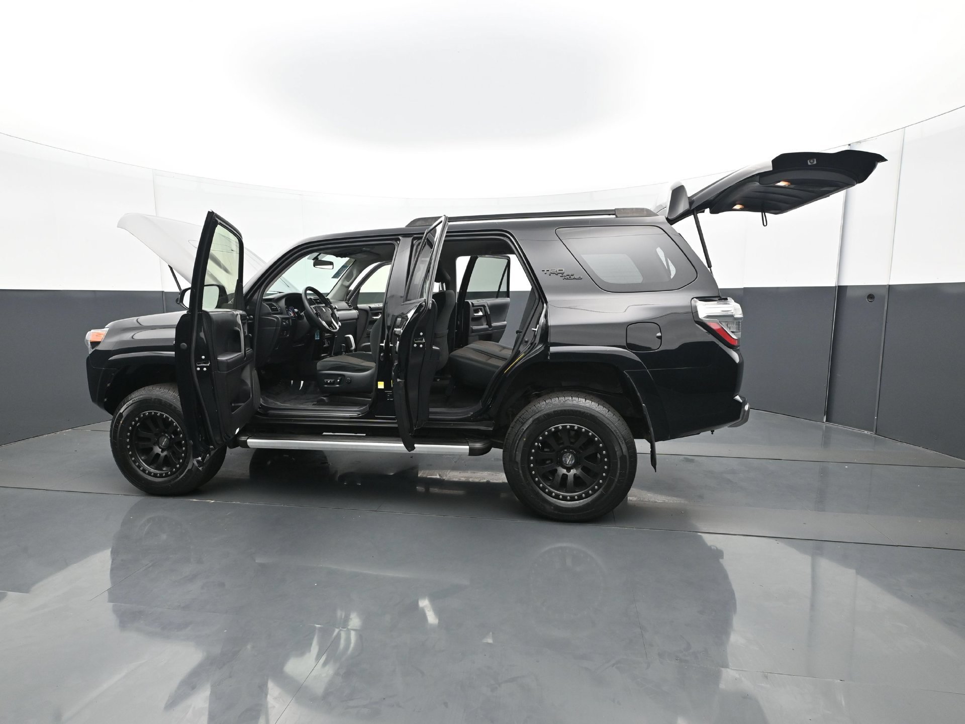 Used 2019 Midnight Black Metallic Toyota TRD Off-Road image 34