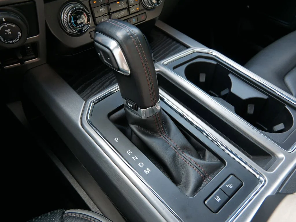 Used 2018 White Ford Platinum image 23