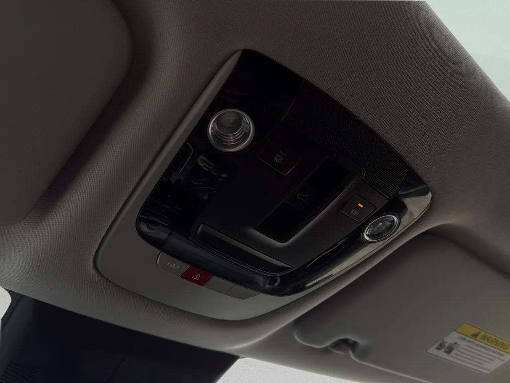 Used 2024 Pluton Blue Kia SX image 12