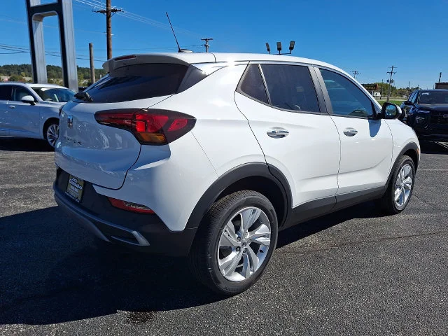 New 2026 Summit White Buick Preferred image 6