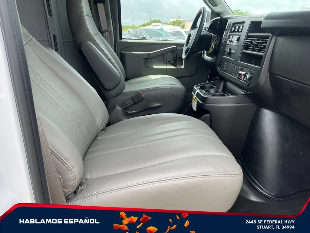 2026 GMC Savana Cargo Work Van - Photo 13