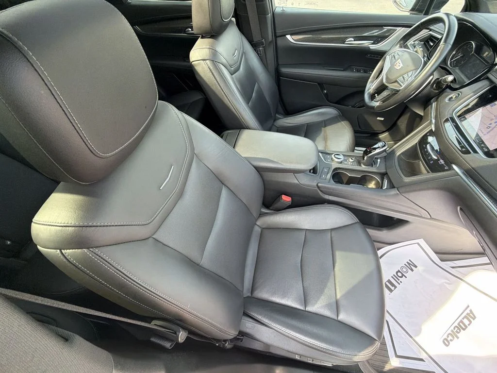 Used 2021 Black Cadillac Sport image 25