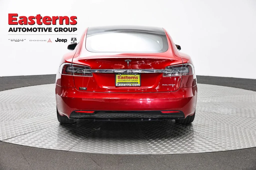 Used 2020 Red Tesla Long Range Plus image 6