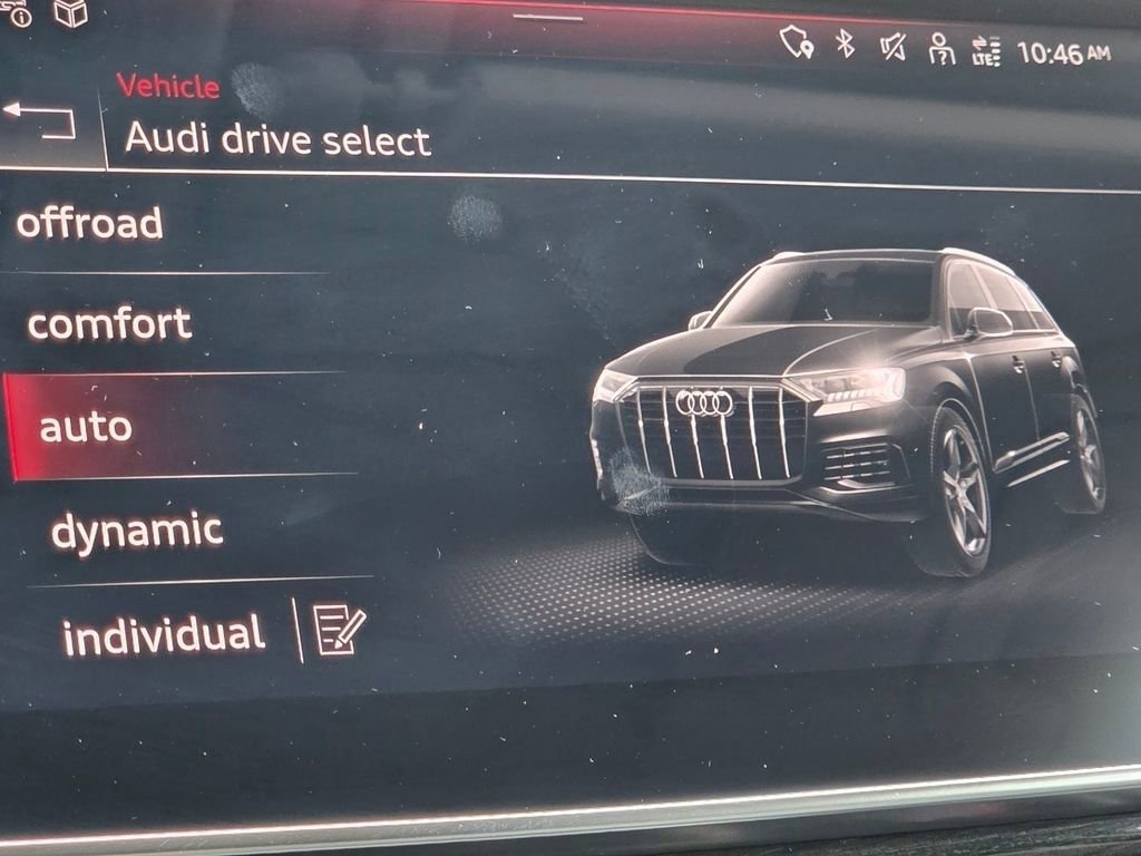 Used 2023 Mythos Black Metallic Audi Premium Plus image 17