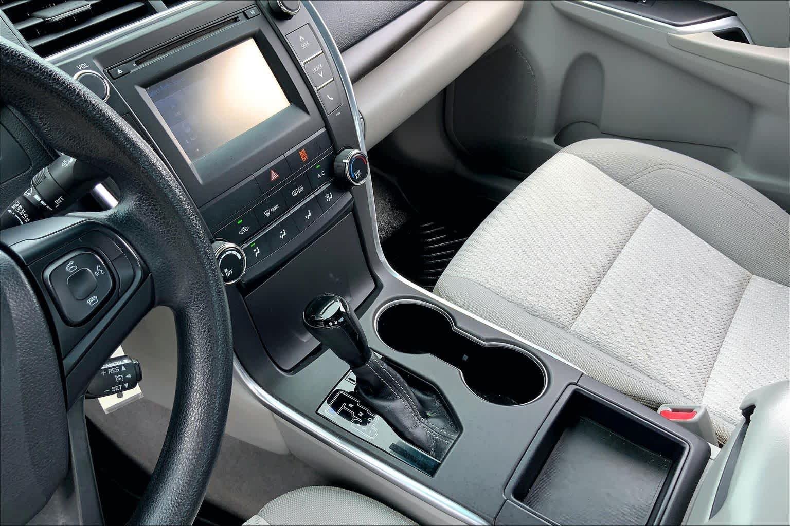 Used 2015 Attitude Black Toyota LE image 16
