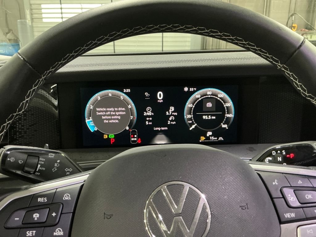 New 2026 White/off-white Volkswagen 2.0T SE image 14