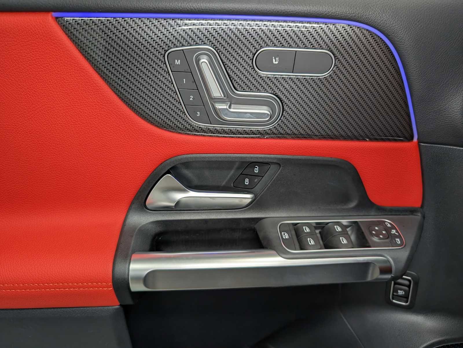 2026 Mercedes-Benz GLB AMG GLB 35 - Photo 34
