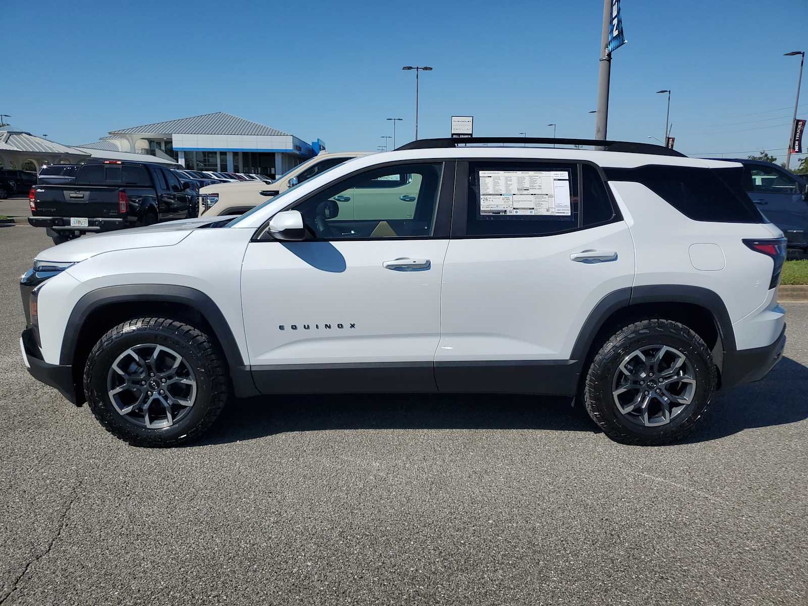 2026 Chevrolet Equinox ACTIV photo 2