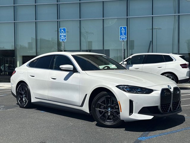 2023 BMW i4 eDrive40