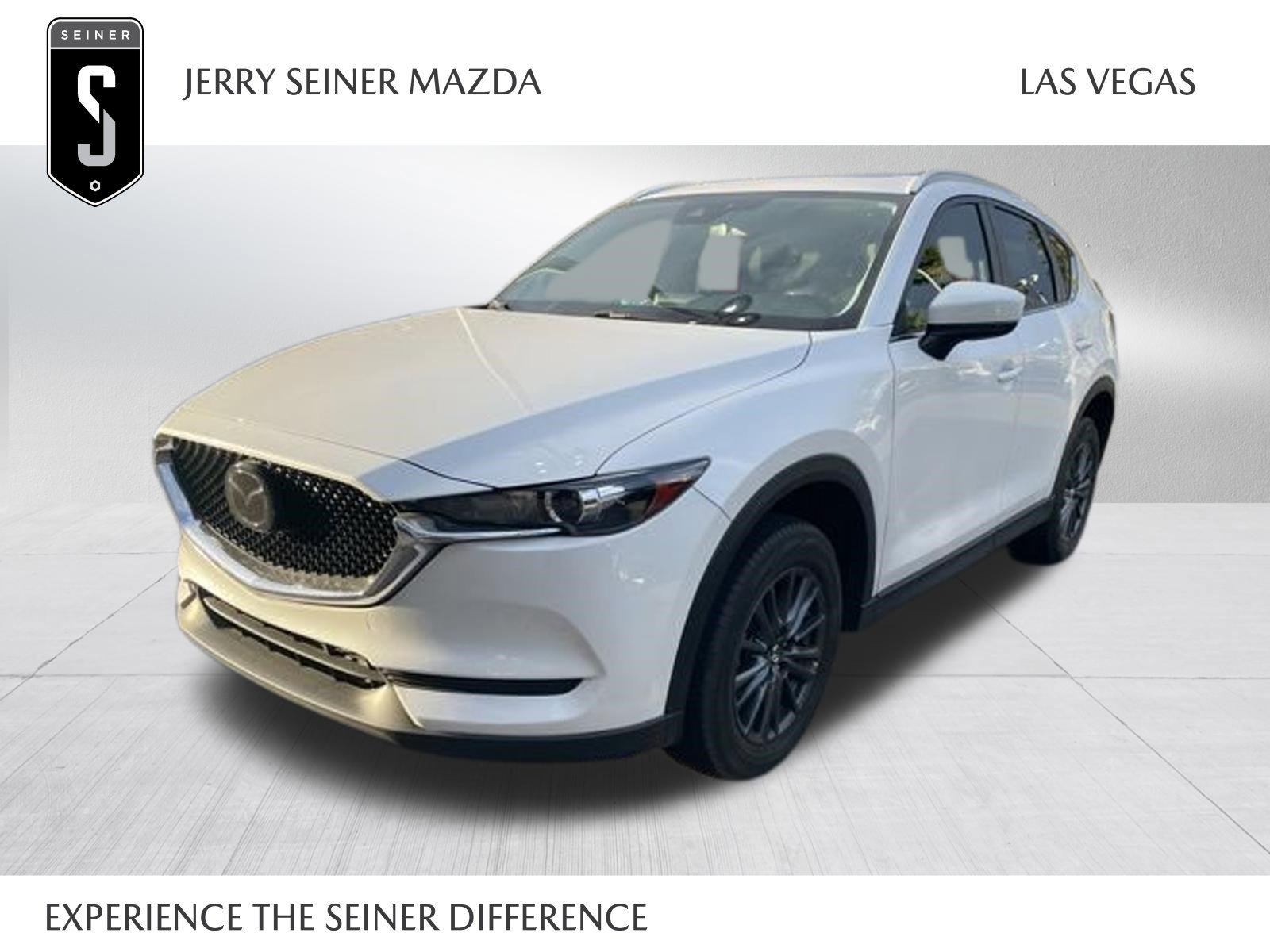 2020 Mazda CX-5 Touring Auto's photo