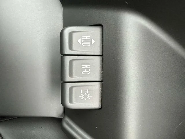Used 2025 Summit White GMC AT4X image 85