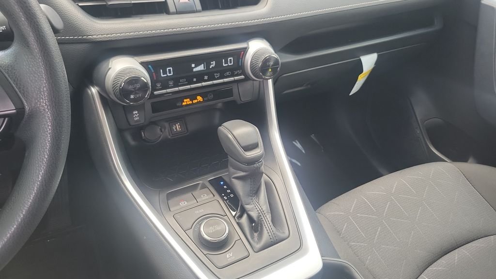 Certified Used 2025 Silver Toyota XLE image 15