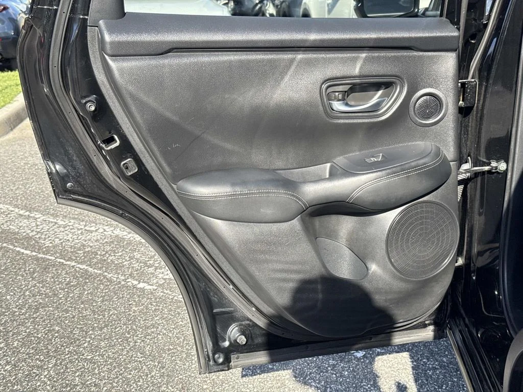 Used 2025  Honda EX-L image 12