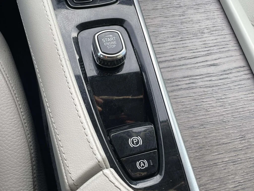 Certified Used 2023 Denim Blue Volvo Plus image 21