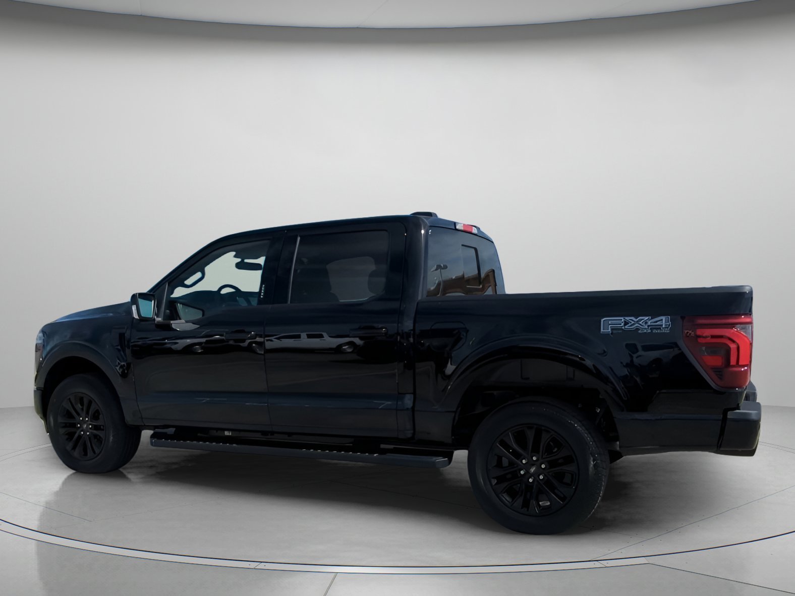 New 2026 Agate Black Metallic Ford Lariat® image 17