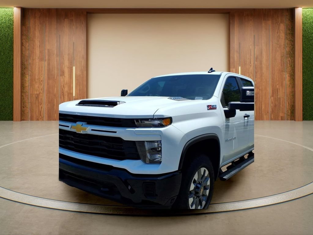 New 2026 Summit White Chevrolet Custom image 26