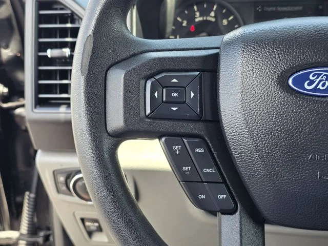 Used 2019 Black Metallic Ford XL image 25